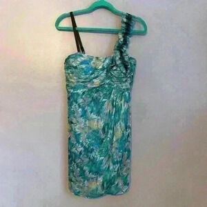 EUC MM Couture by Miss Me Floral One Shoulder Mini Dress Size 2